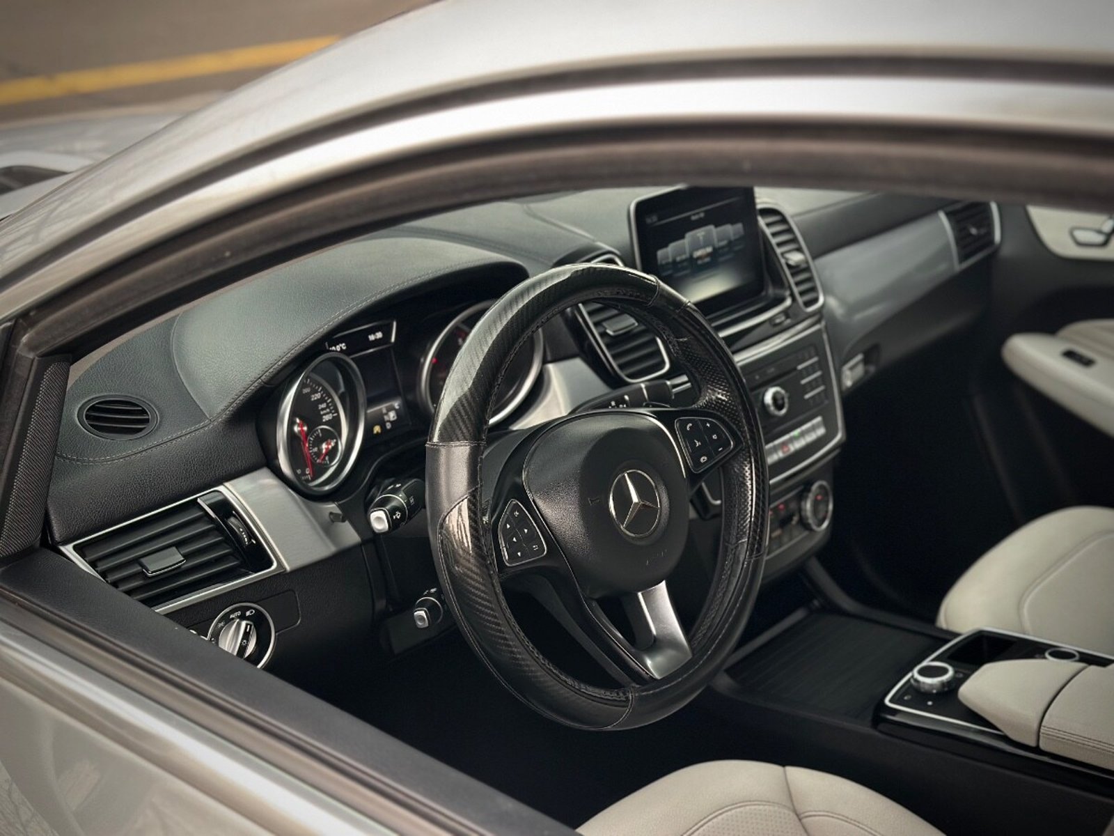 Mercedes-Benz GLE 350D COUPE 2018 - Imagen 7 de 10