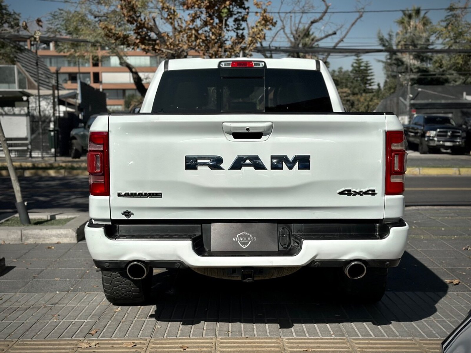 RAM 1500 LARAMIE SPORT 2023 - Imagen 5 de 10
