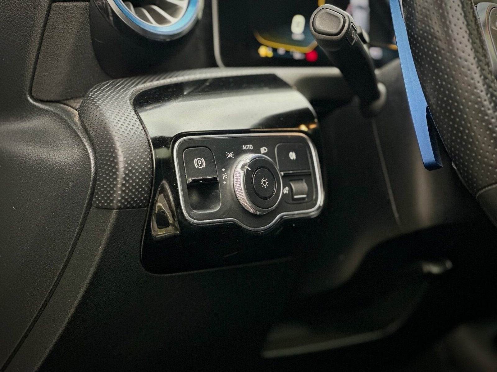 MERCEDES-BENZ A35 AMG 4MATIC 2020 - Imagen 9 de 10