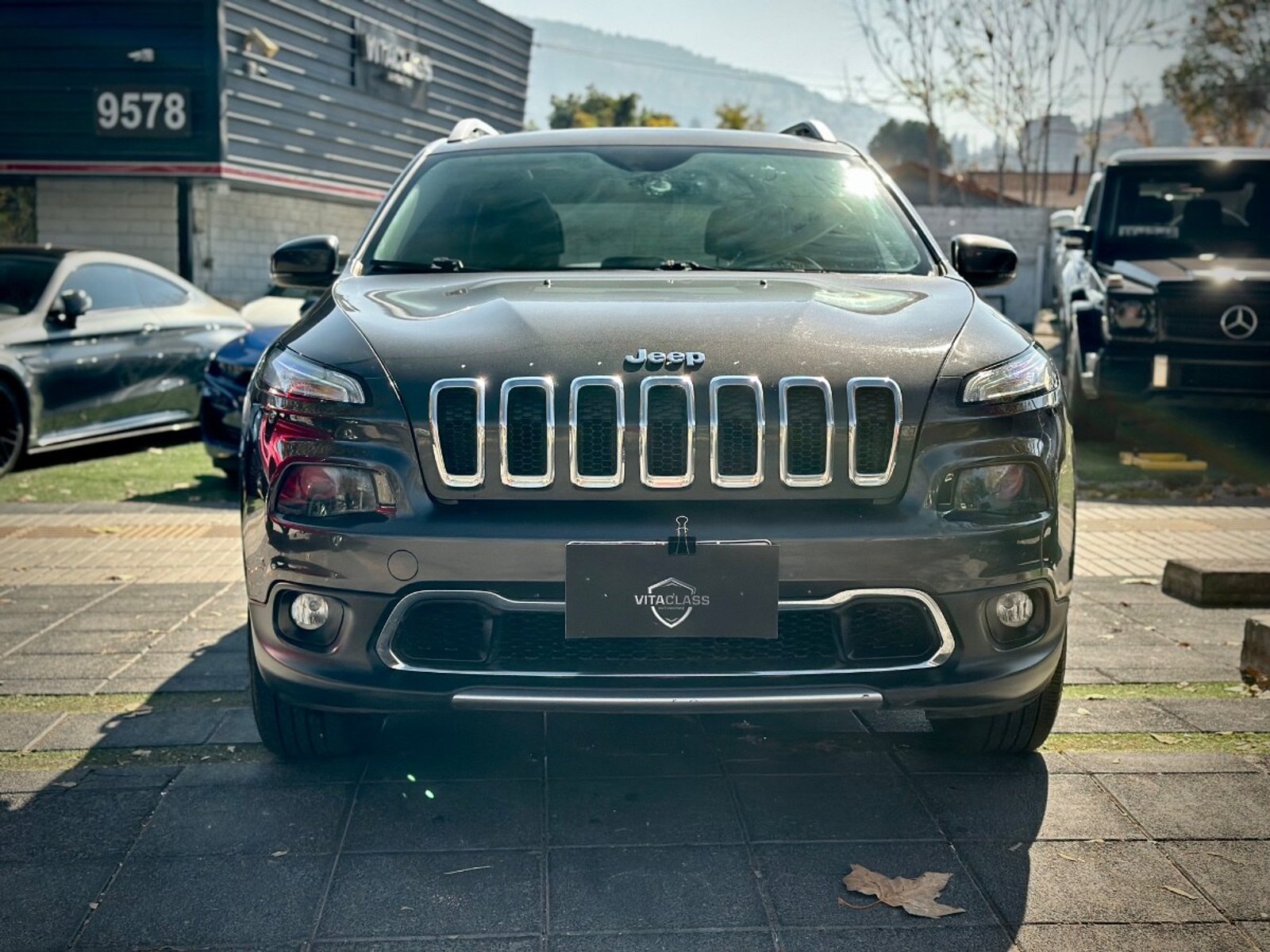 Jeep CHEROKEE LIMITED 4X4 2017 - Foto 2 de 10