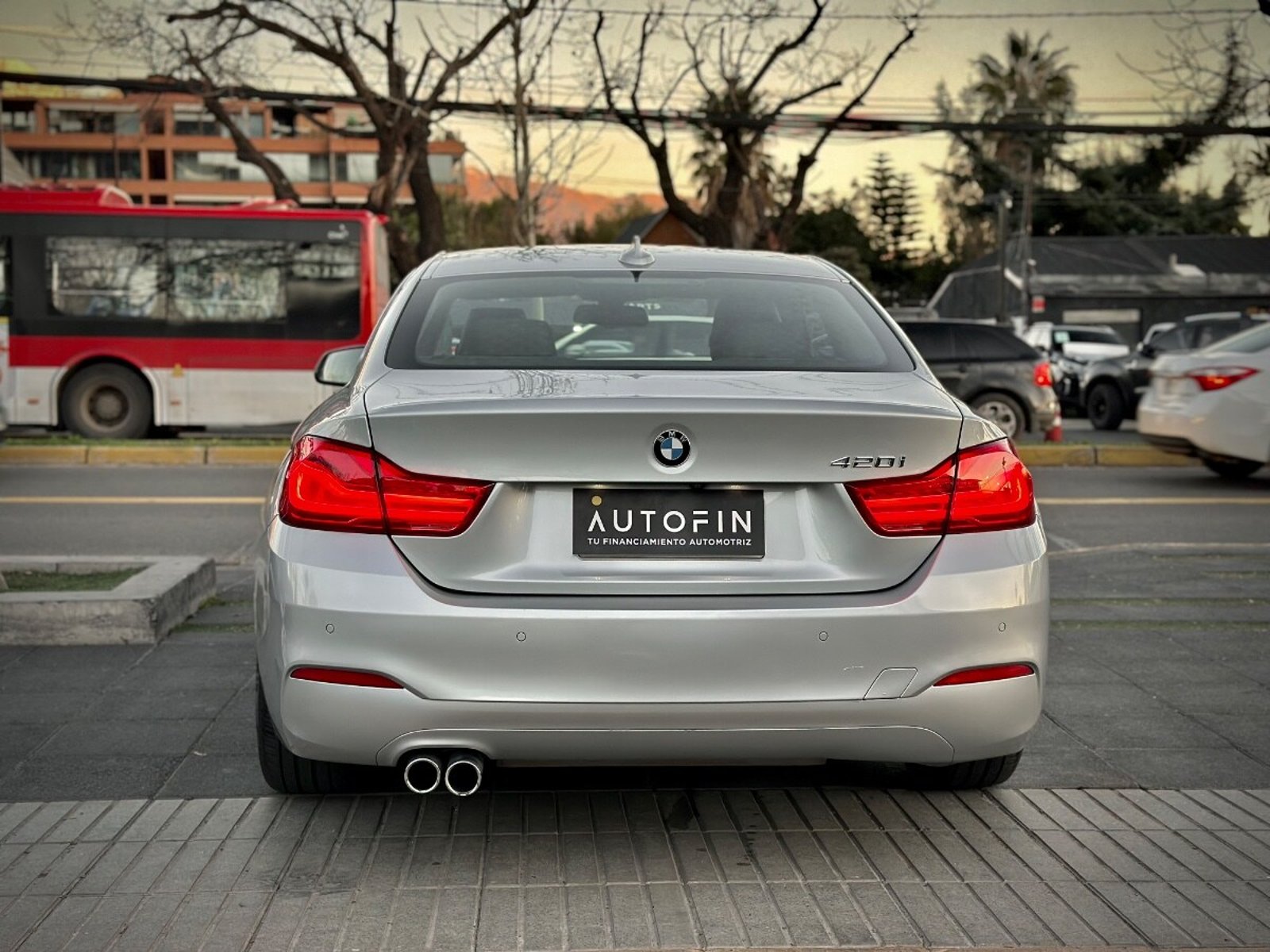 BMW 420I COUPE 2018 - Foto 5 de 10