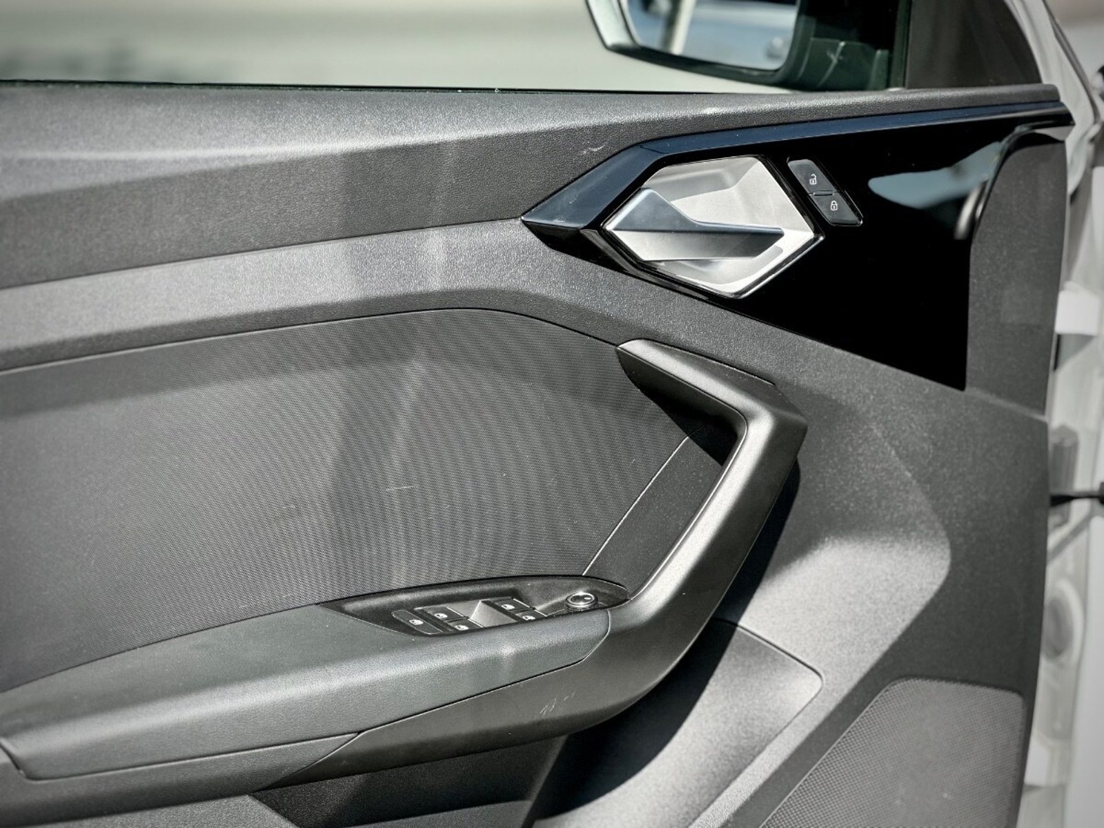 AUDI A1 35 TFSI 2023 - Imagen 7 de 10