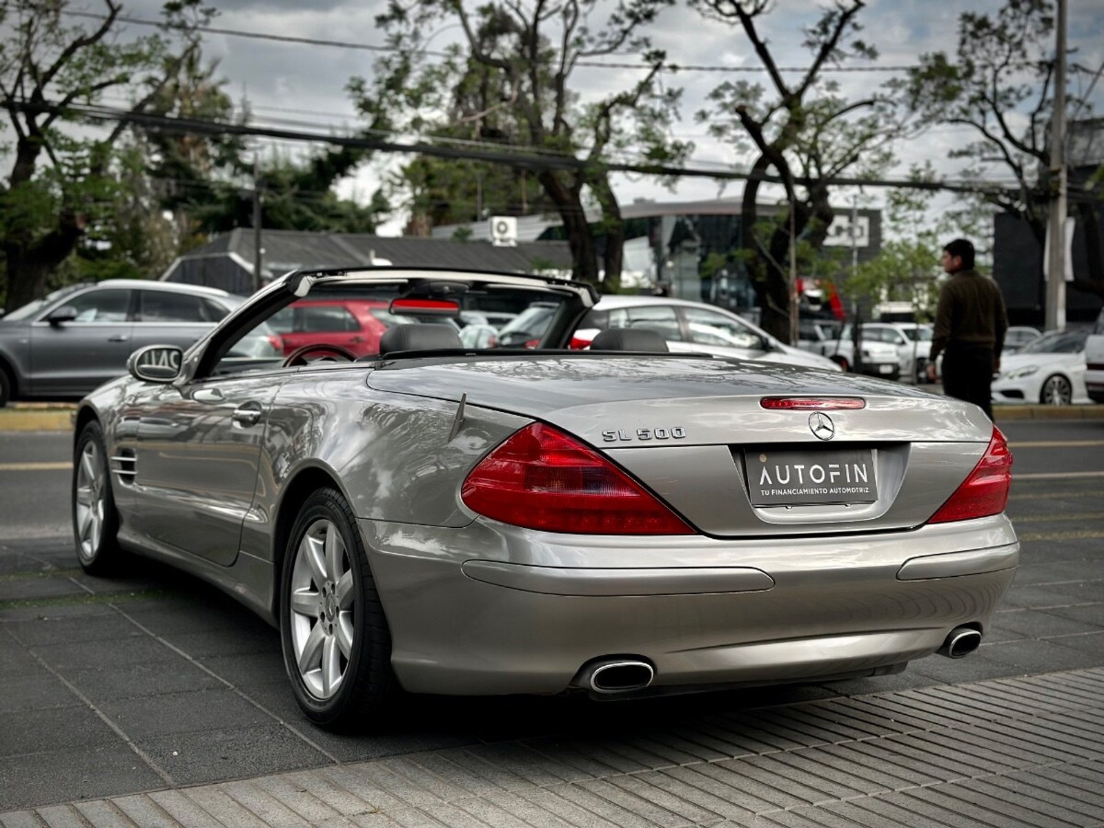 Mercedes-Benz SL 500 R230 2003 - Foto 4 de 10