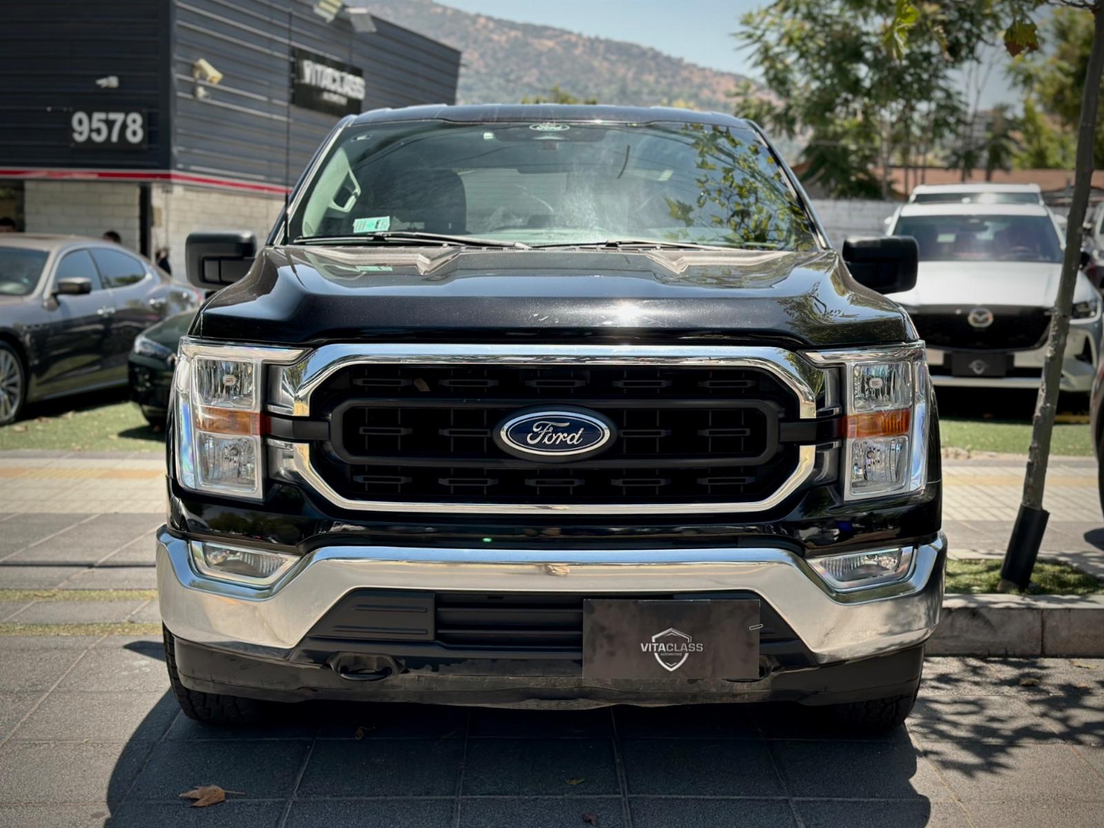 FORD F-150 XLT 2022 - Imagen 3 de 10