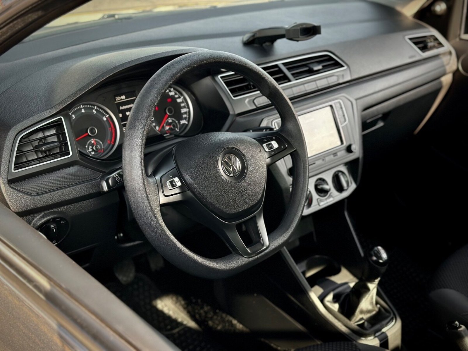 VOLKSWAGEN SAVEIRO COMFORTLINE 2022 - Imagen 7 de 10
