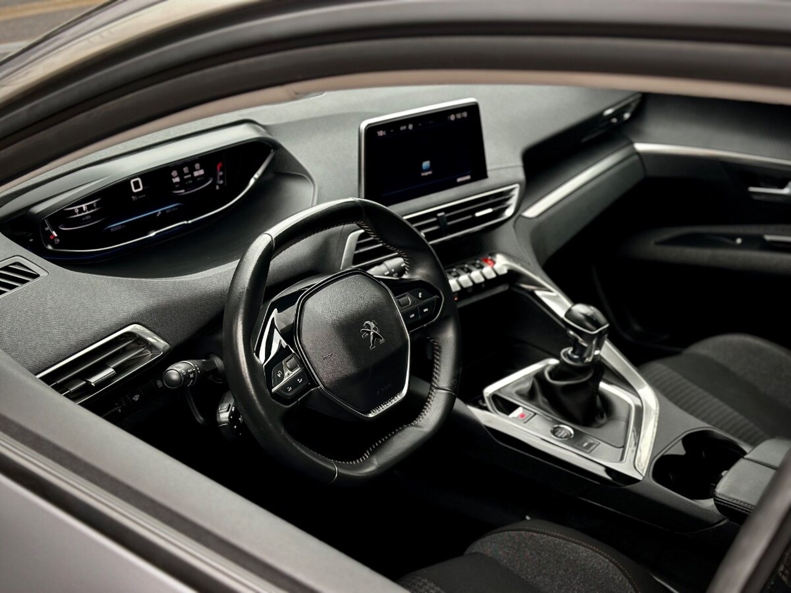 PEUGEOT 3008 ACTIVE PACK 2022 - Imagen 6 de 9