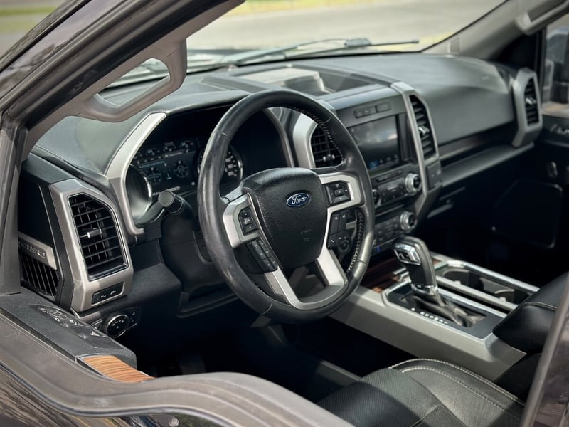 Ford F-150 LARIAT LUXURY 2018 - Imagen 7 de 10
