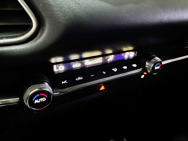 Mazda Cx-30 2025 - Imagen 16 de 19