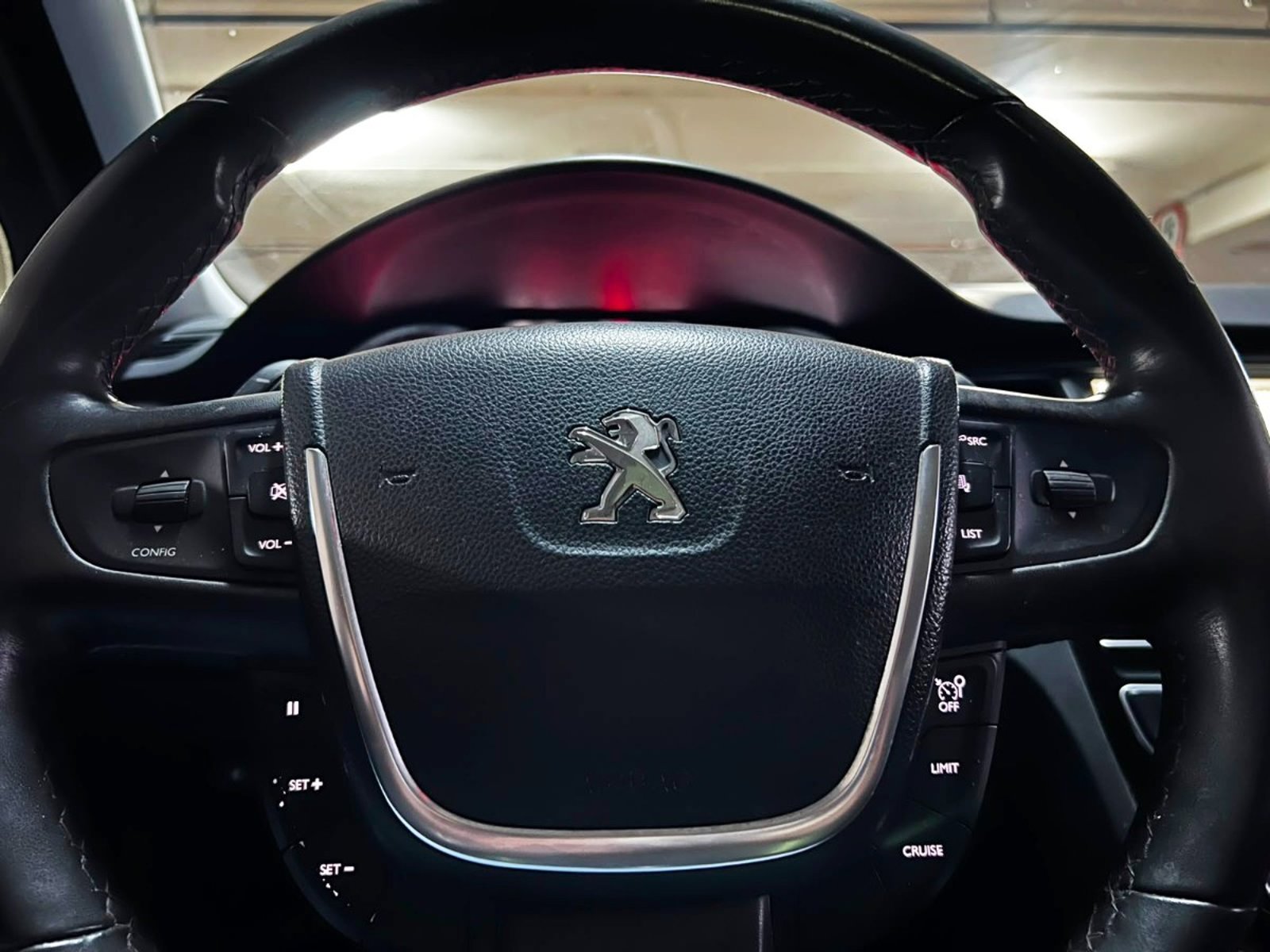 Peugeot 508 2.0 ALLURE HDI DIESEL 4X2 165HP AT6 4P. 2015 - Imagen 9 de 10
