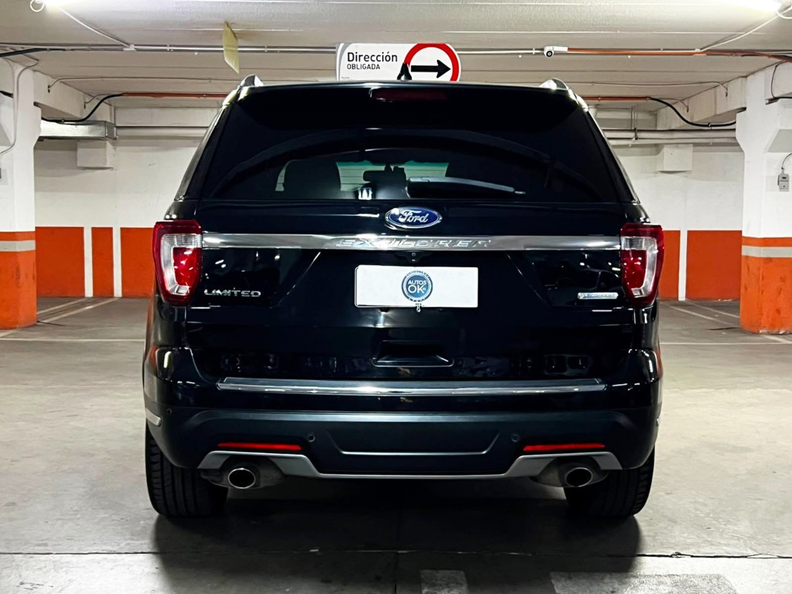 FORD EXPLORER LIMITED ECOBOOST 4x2 2016 - Foto 5 de 9