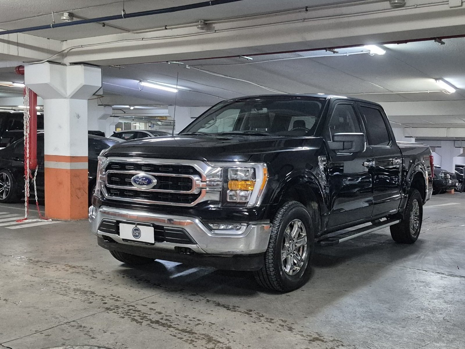 Ford F-150 XLT 4X4 5.0L AUT 2024 - Foto 2 de 10