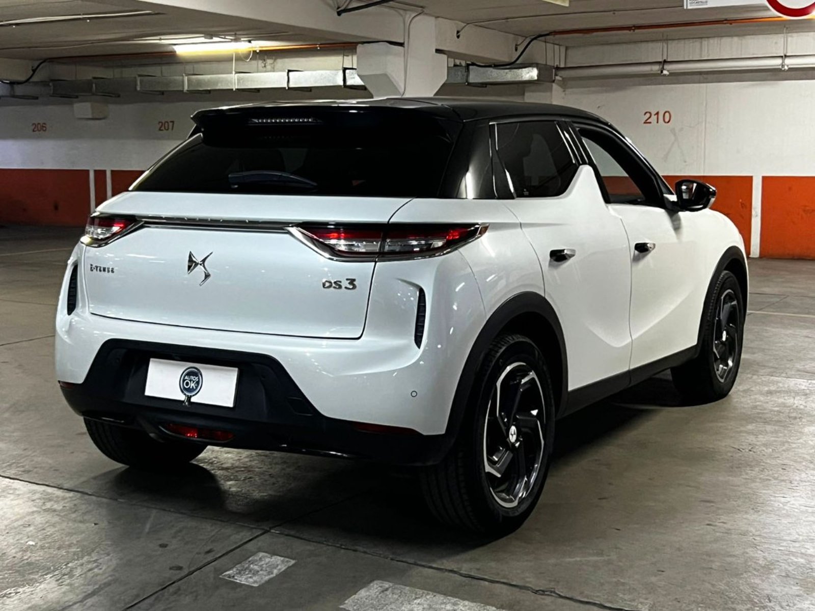 DS AUTOMOBILES DS 3 CROSSBACK E-TENSE LOUVRE 2022 - Imagen 6 de 10