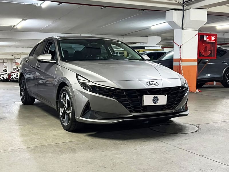 Hyundai Elantra 2022