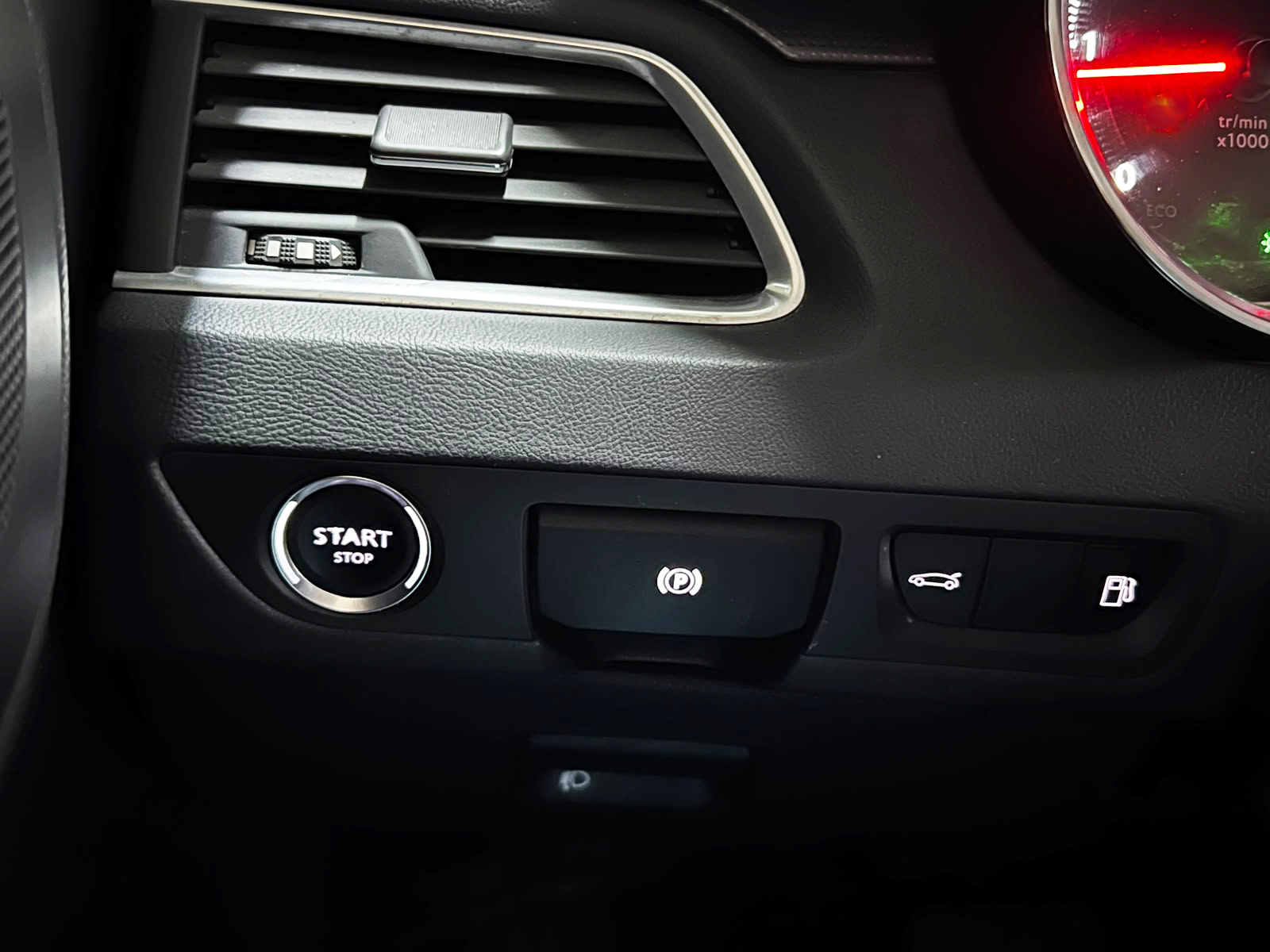Peugeot 508 2015 - Imagen 13 de 20