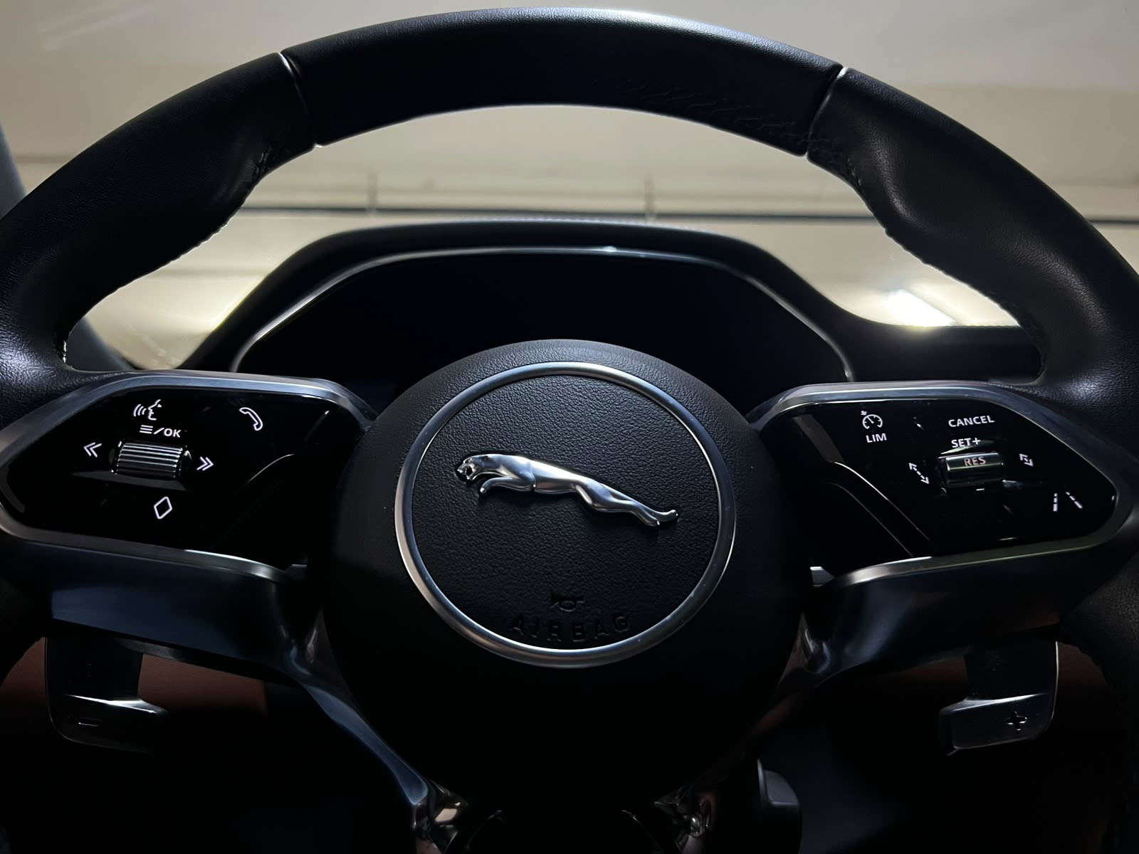 Jaguar F-Pace 2024 - Imagen 12 de 20
