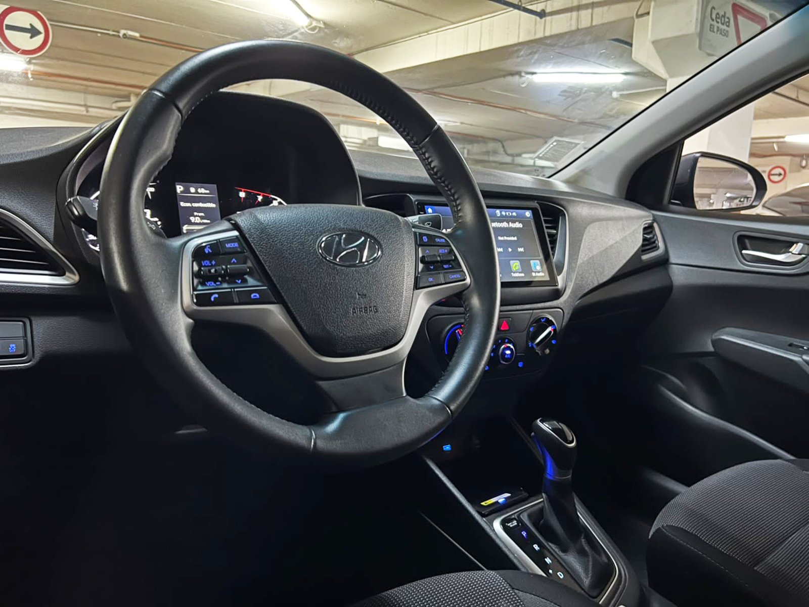 Hyundai Accent 2023 - Imagen 10 de 20