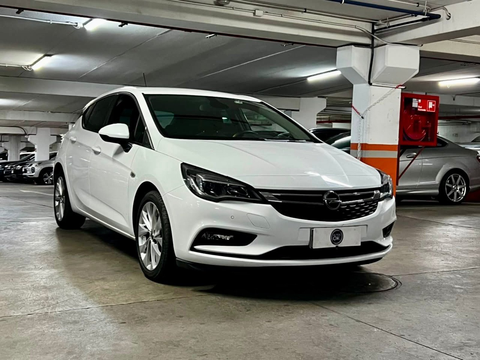 Opel Astra 2020 - Foto 2 de 20