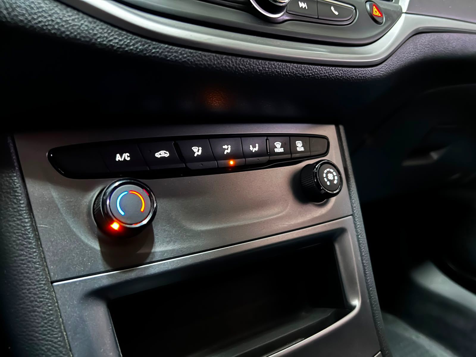 Opel Astra 2020 - Imagen 16 de 20