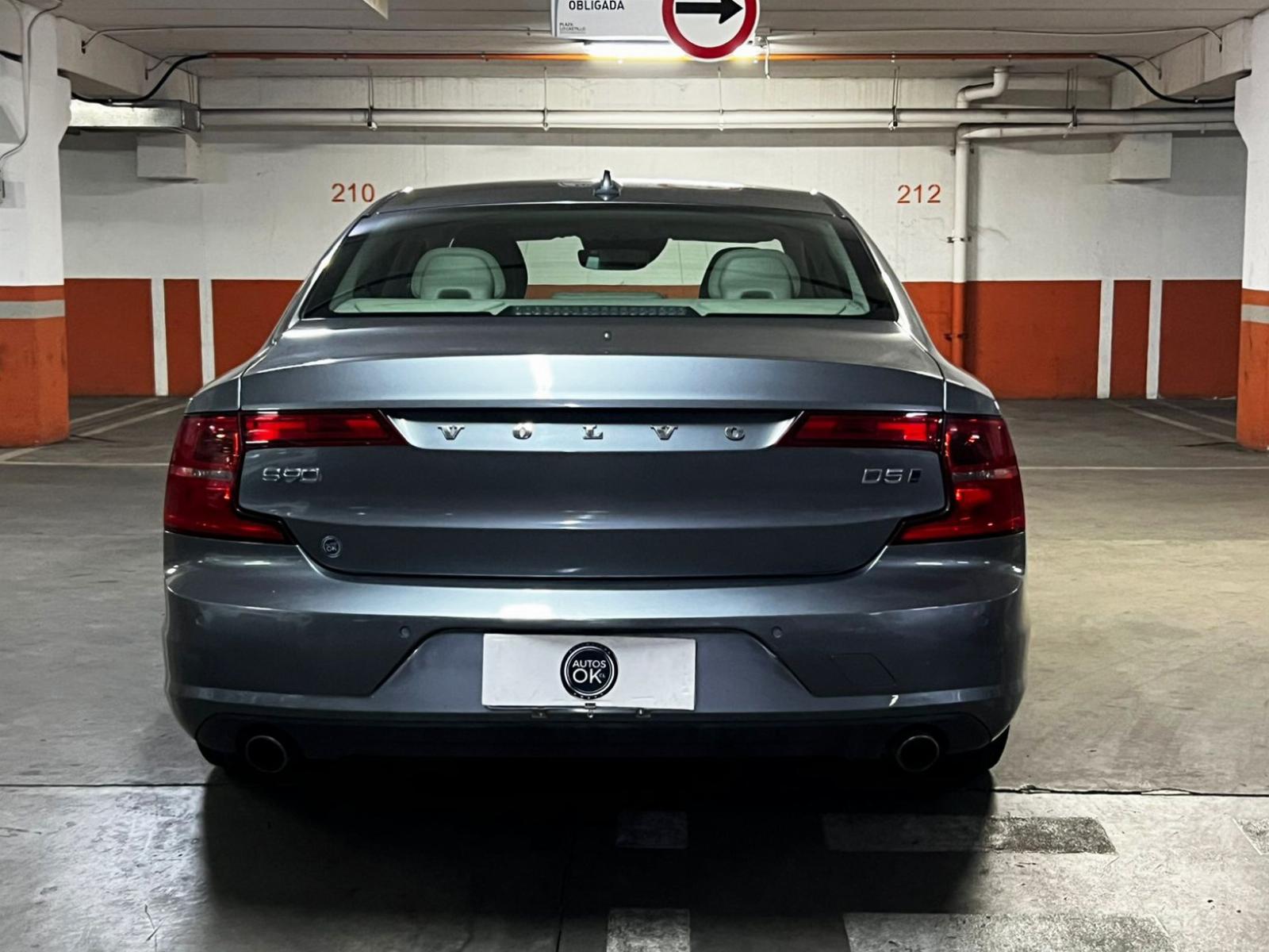 VOLVO S90 D5 MOMENTUM 2.0 2017 - Foto 5 de 10