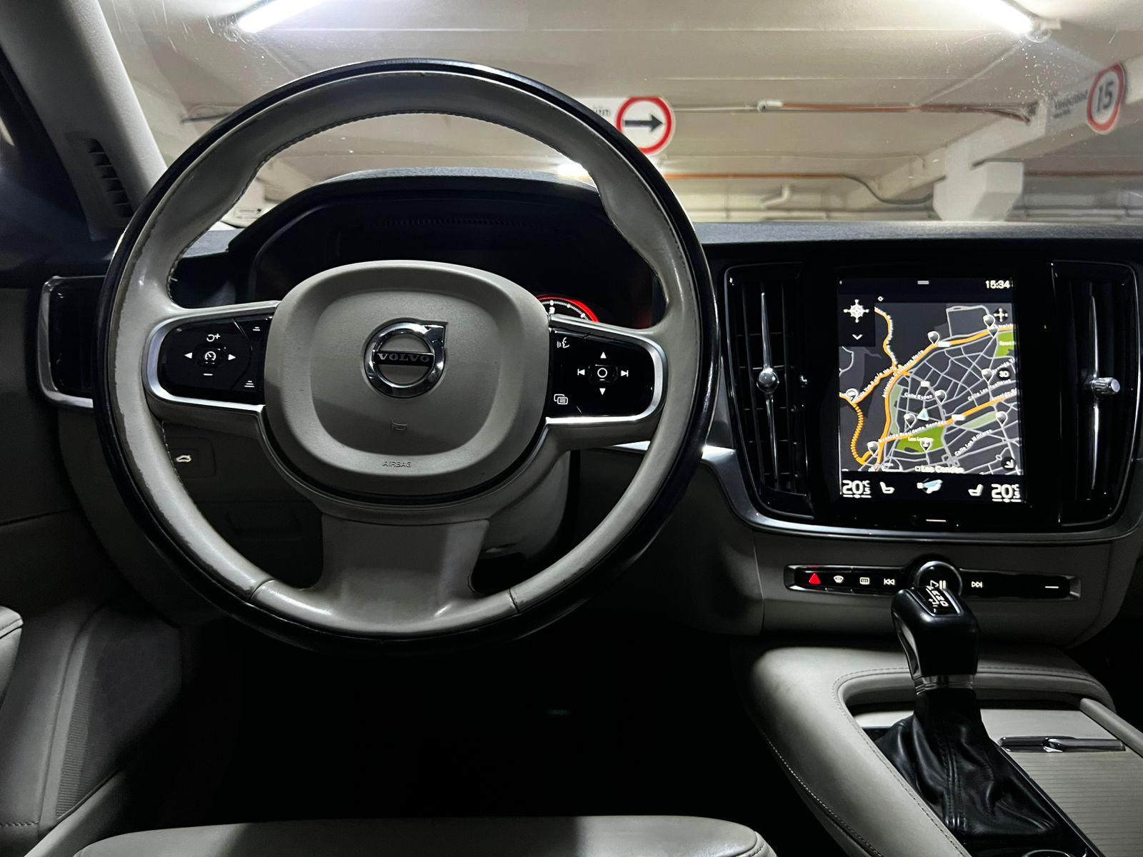 VOLVO S90 D5 MOMENTUM 2.0 2017 - Imagen 10 de 10