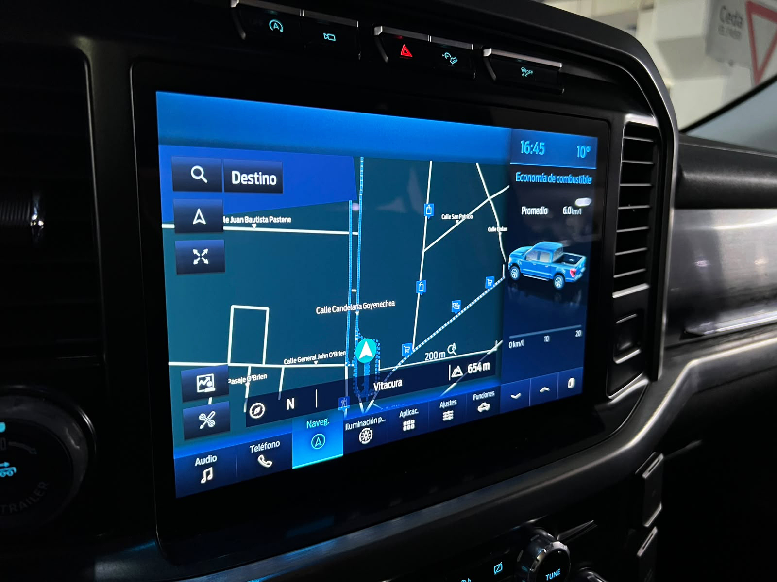 Ford F-150 2022 - Imagen 17 de 20