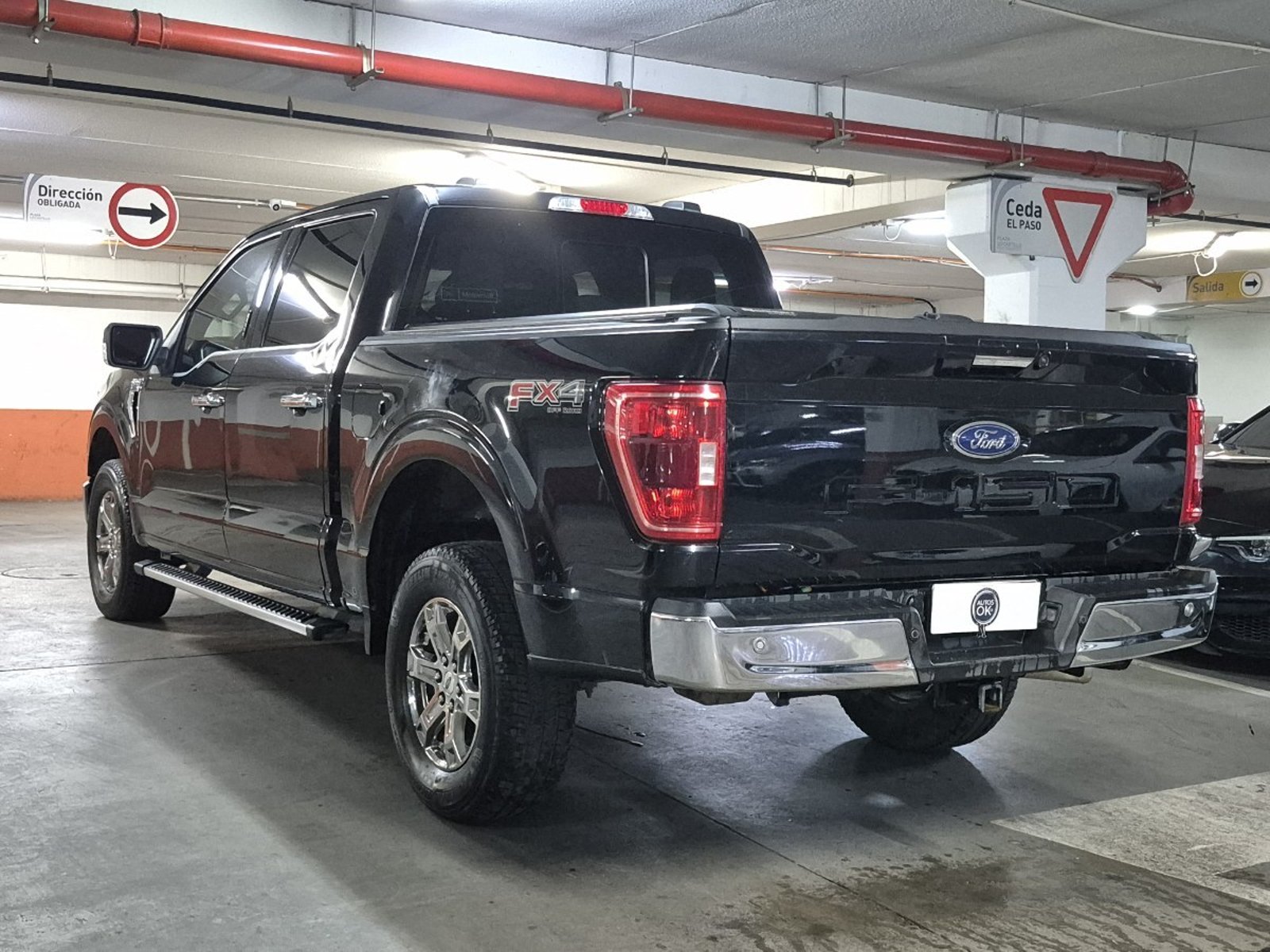 FORD F-150 XLT 4X4 5.0L AUT 2024 - Imagen 4 de 10