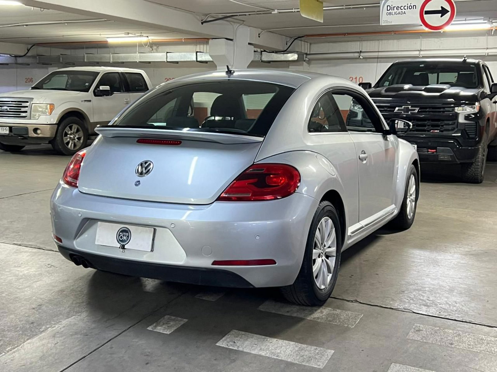 Volkswagen Beetle 2015 - Foto 5 de 20