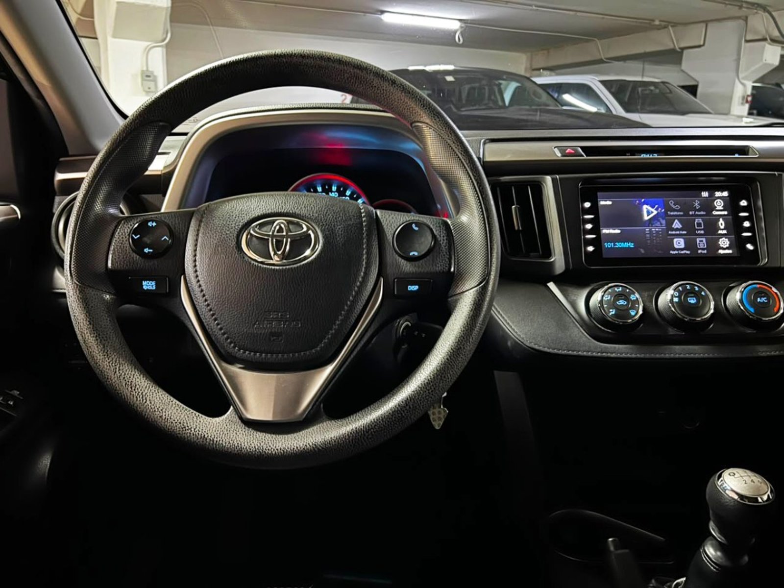 TOYOTA RAV 4 2.0 LUJO MT 4x2 2018 - Imagen 10 de 10