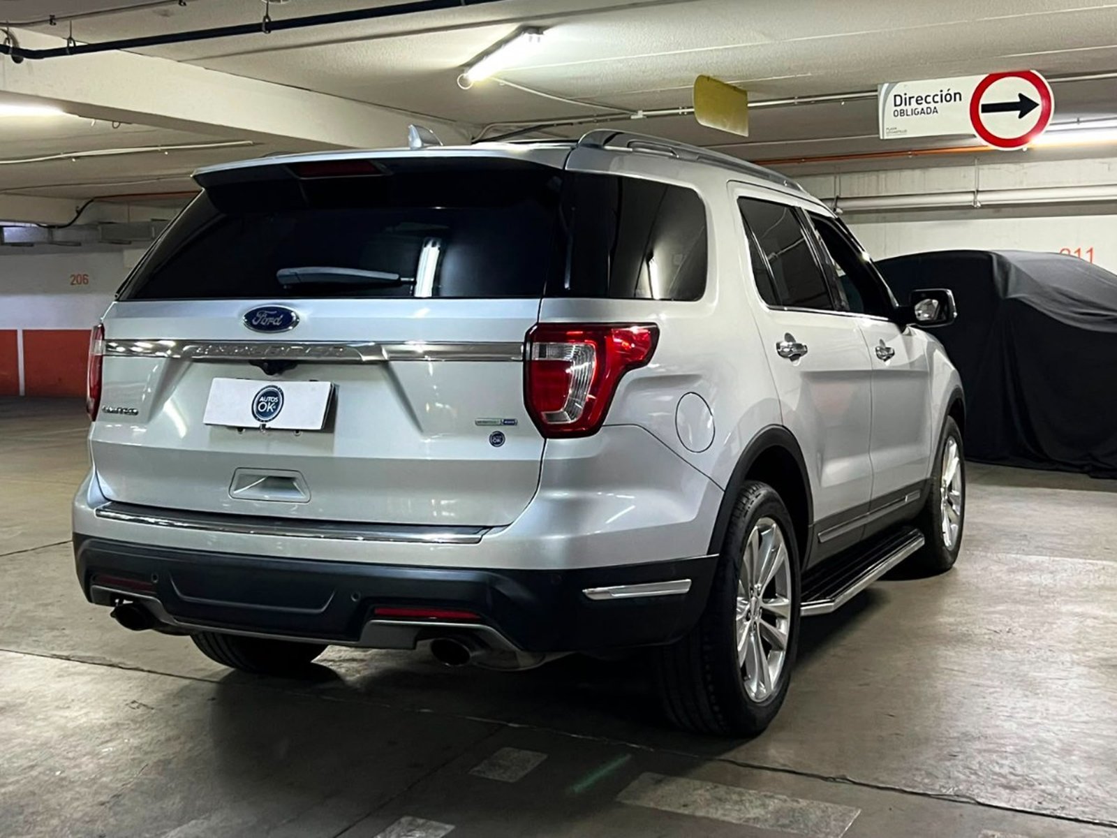 Ford EXPLORER LIMITED ECOBOOST 4x4 2020 - Imagen 6 de 10