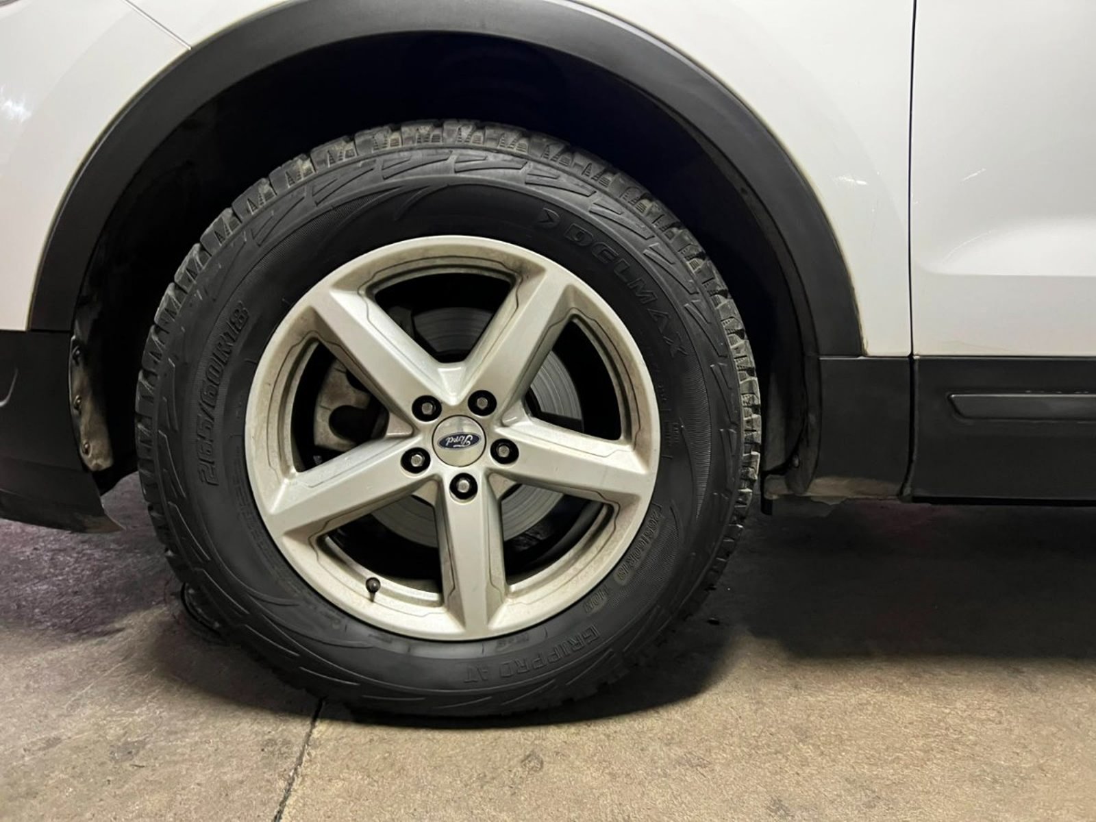 Ford EXPLORER 2.3 ECOBOOST 2019 - Imagen 9 de 10