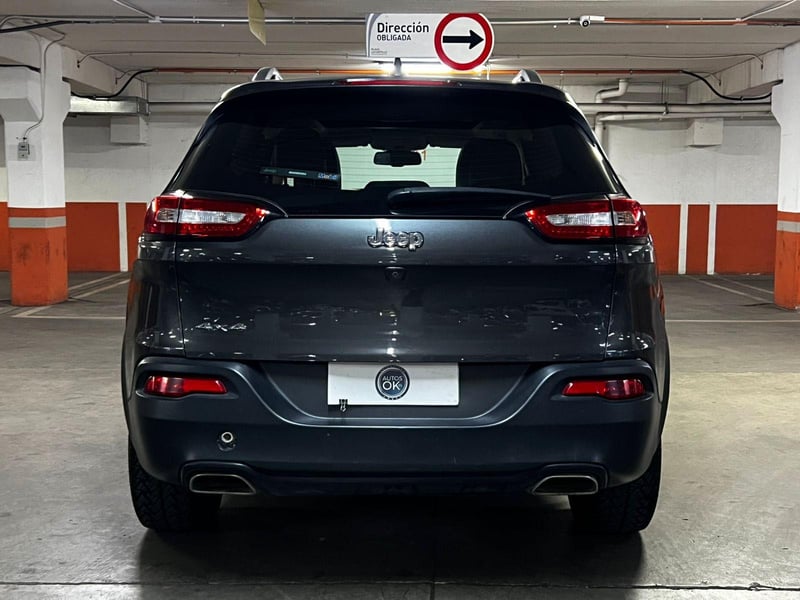 Jeep CHEROKEE 3.2 LIMITED 4X4 AT 5P 2018 - Imagen 5 de 10