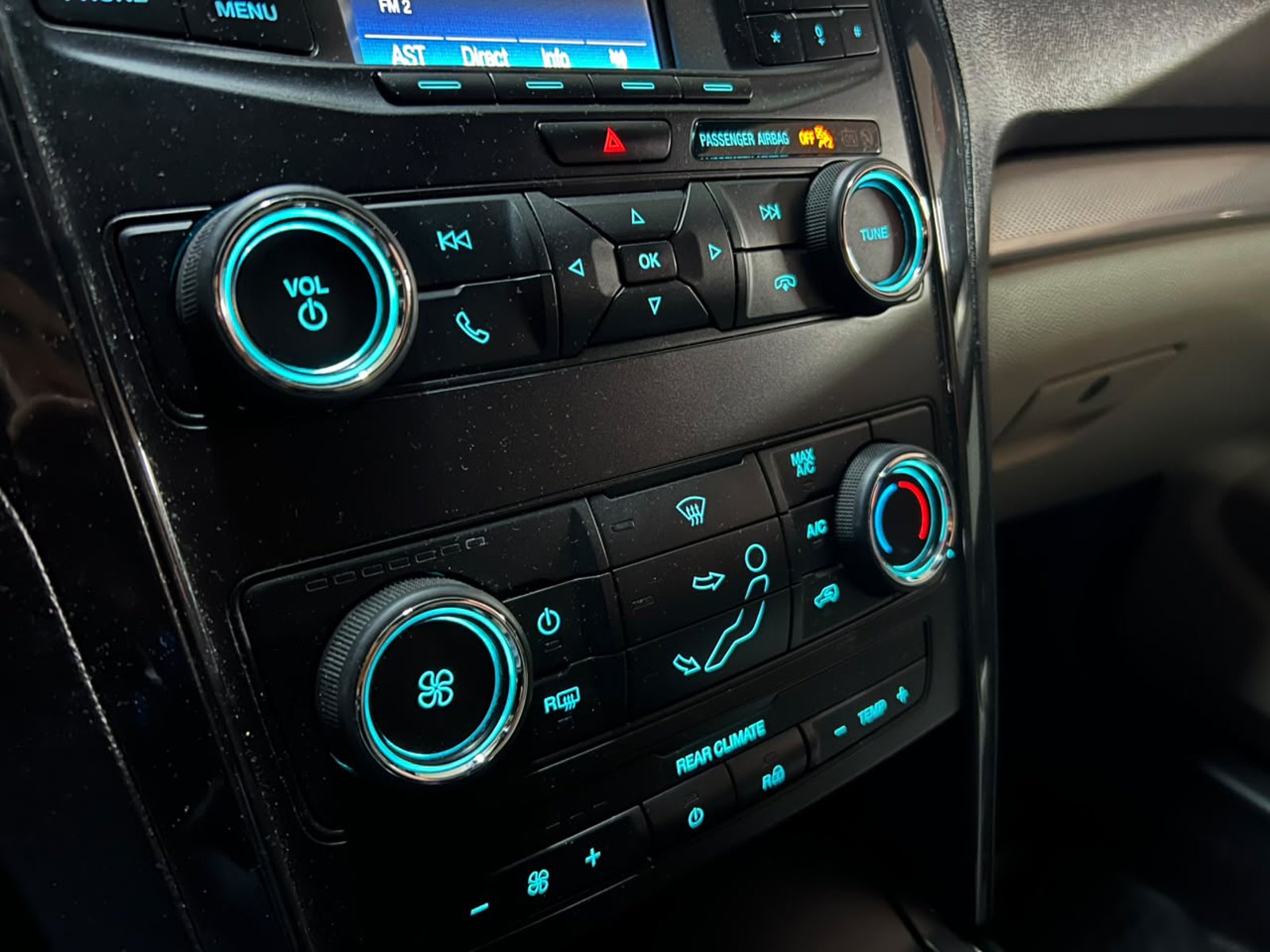 Ford Explorer 2019 - Imagen 16 de 20