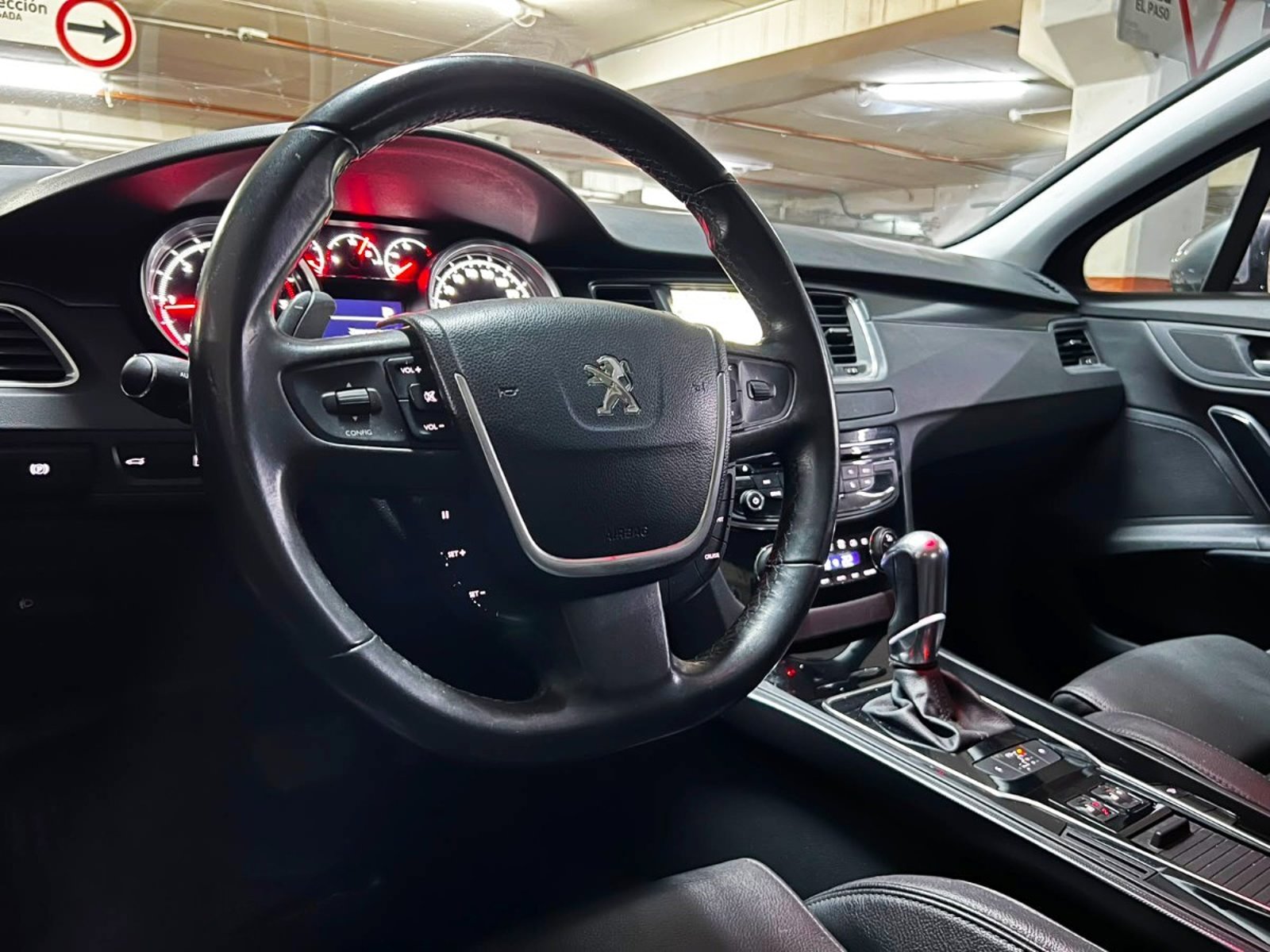 Peugeot 508 2.0 ALLURE HDI DIESEL 4X2 165HP AT6 4P. 2015 - Imagen 8 de 10
