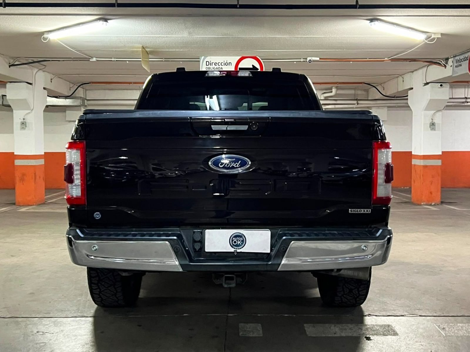 Ford F-150 LARIAT LUXURY 5.0 2022 - Imagen 5 de 10