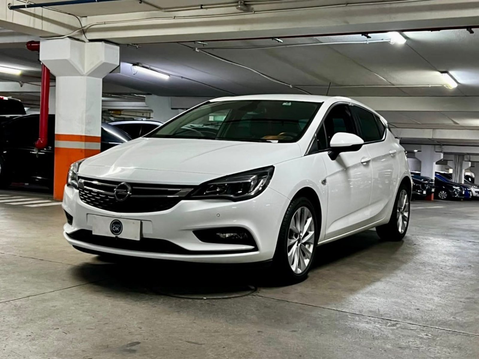 Opel ASTRA ENJOY 1.4 MT 2020 - Foto 3 de 10