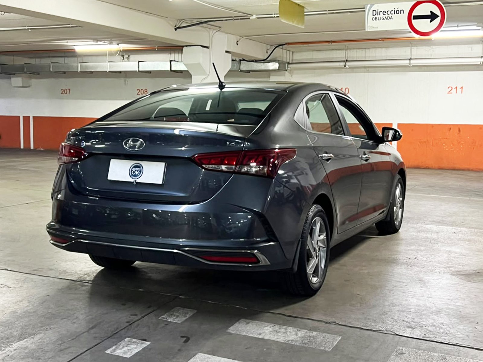 Hyundai Accent 2023 - Imagen 7 de 20
