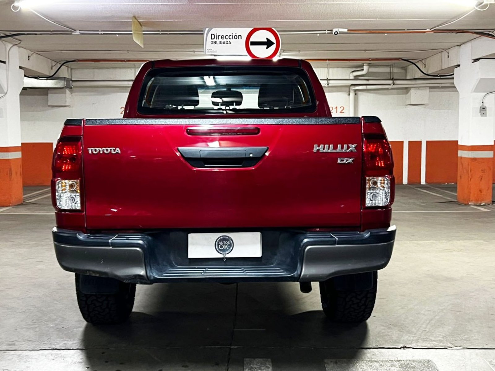TOYOTA HILUX 2.4D DX 4WD 2022 - Imagen 5 de 10