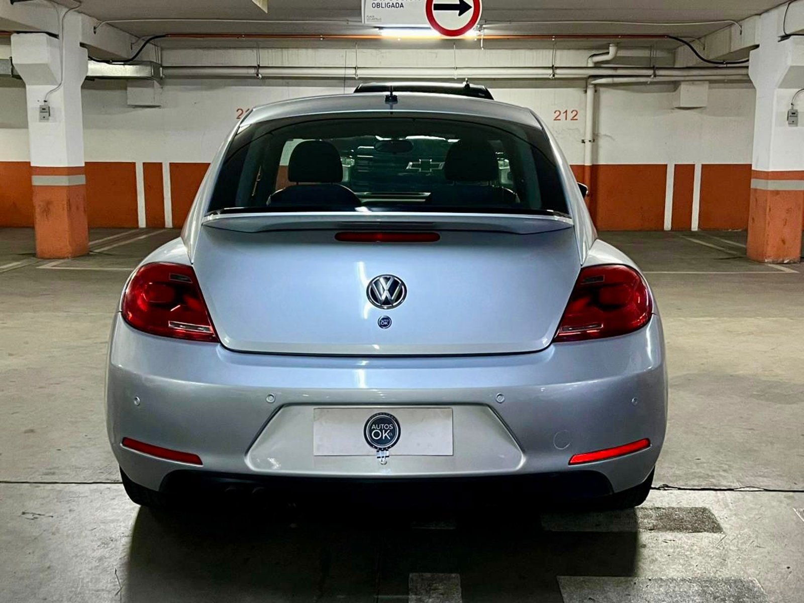 Volkswagen Beetle 2015 - Imagen 6 de 20