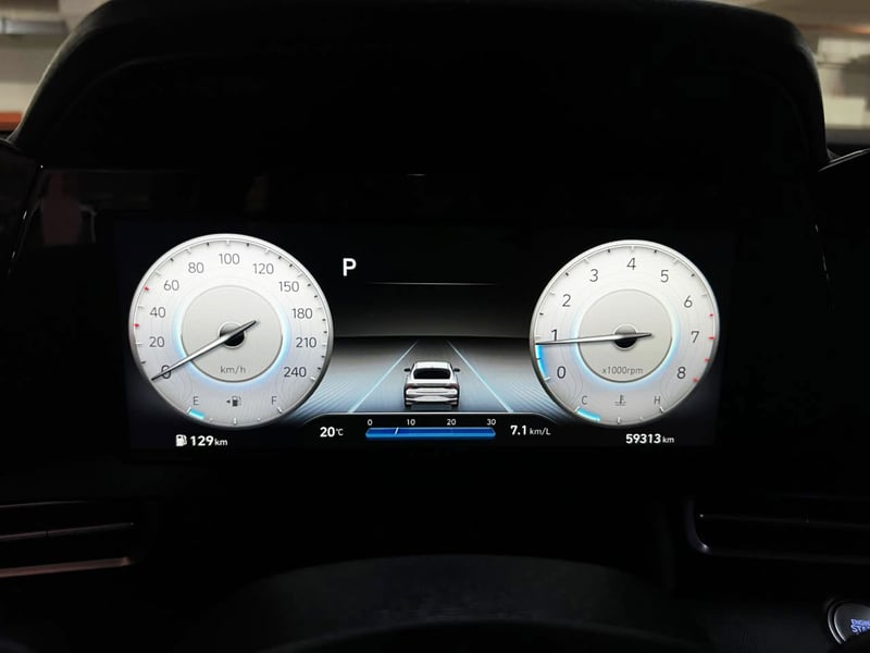 Hyundai Elantra 2022 - Imagen 12 de 20