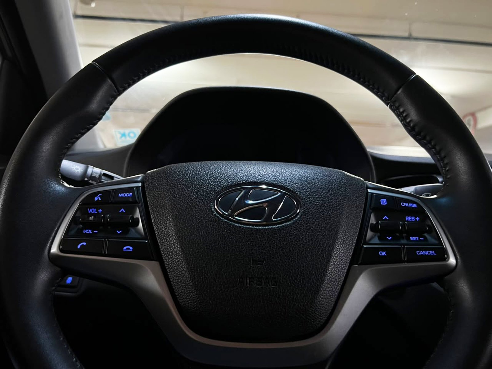 Hyundai Accent 2023 - Imagen 12 de 20