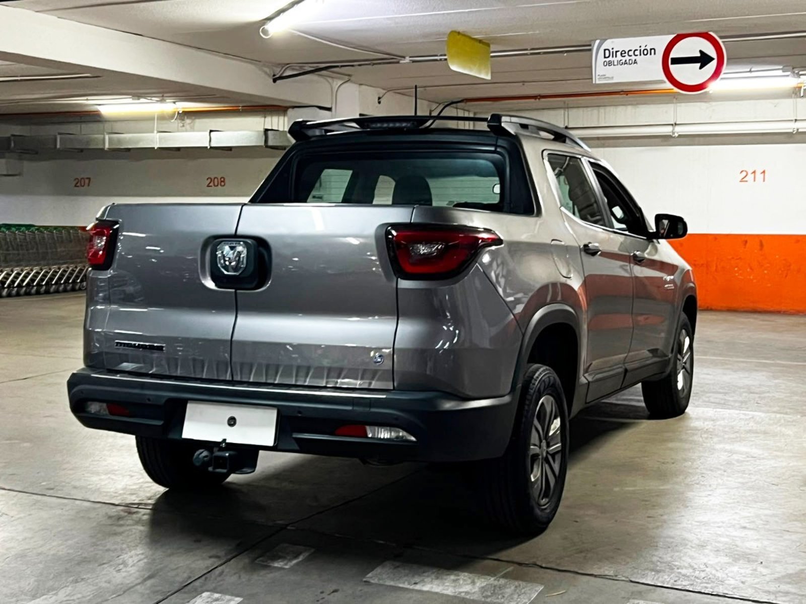 RAM 1000 BIG HORN 1.8 2020 - Imagen 4 de 9