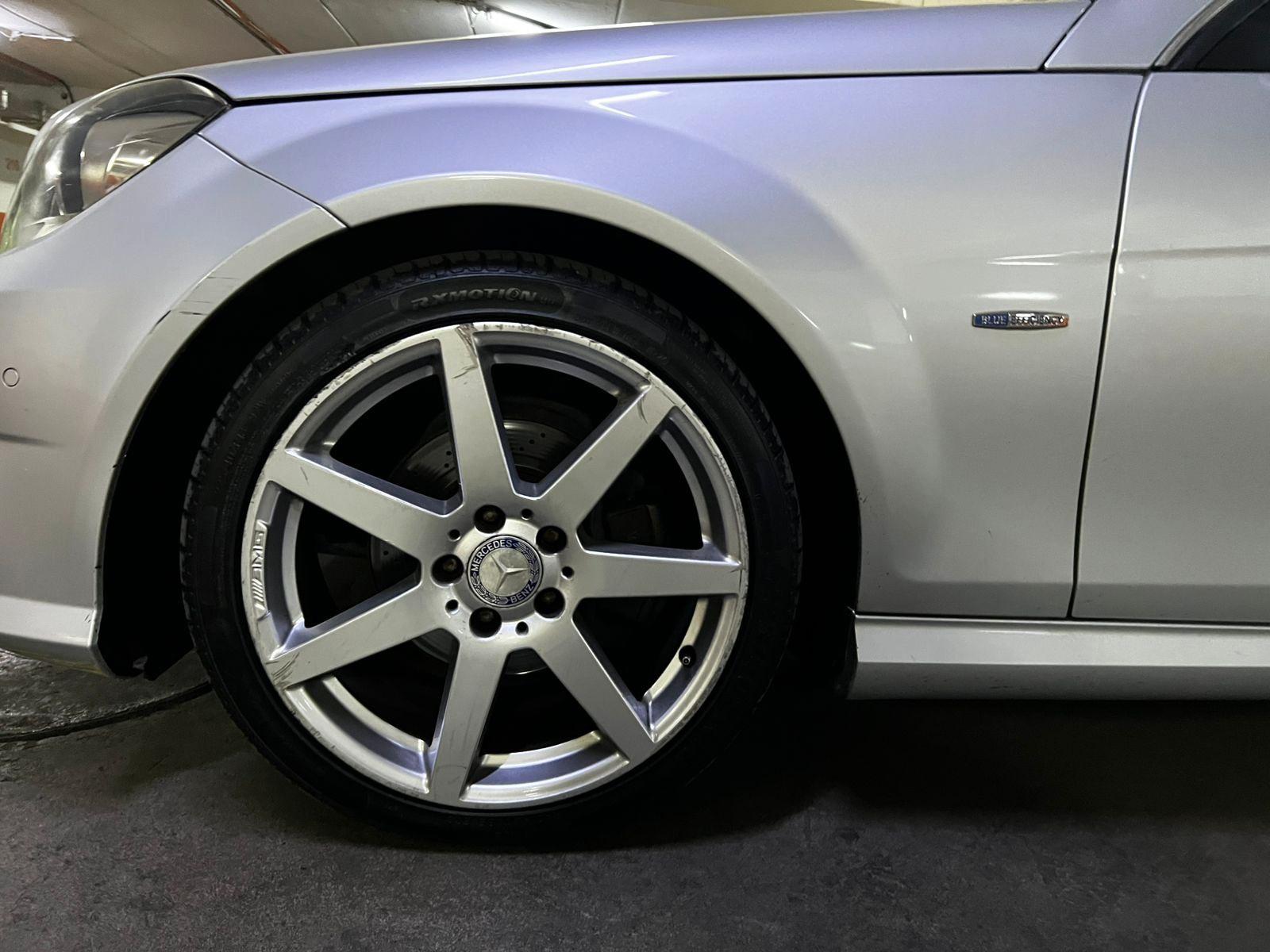MERCEDES-BENZ C250 COUPE 2012 - Imagen 9 de 10