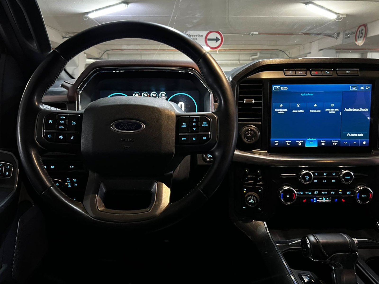 Ford F-150 2023 - Imagen 10 de 20