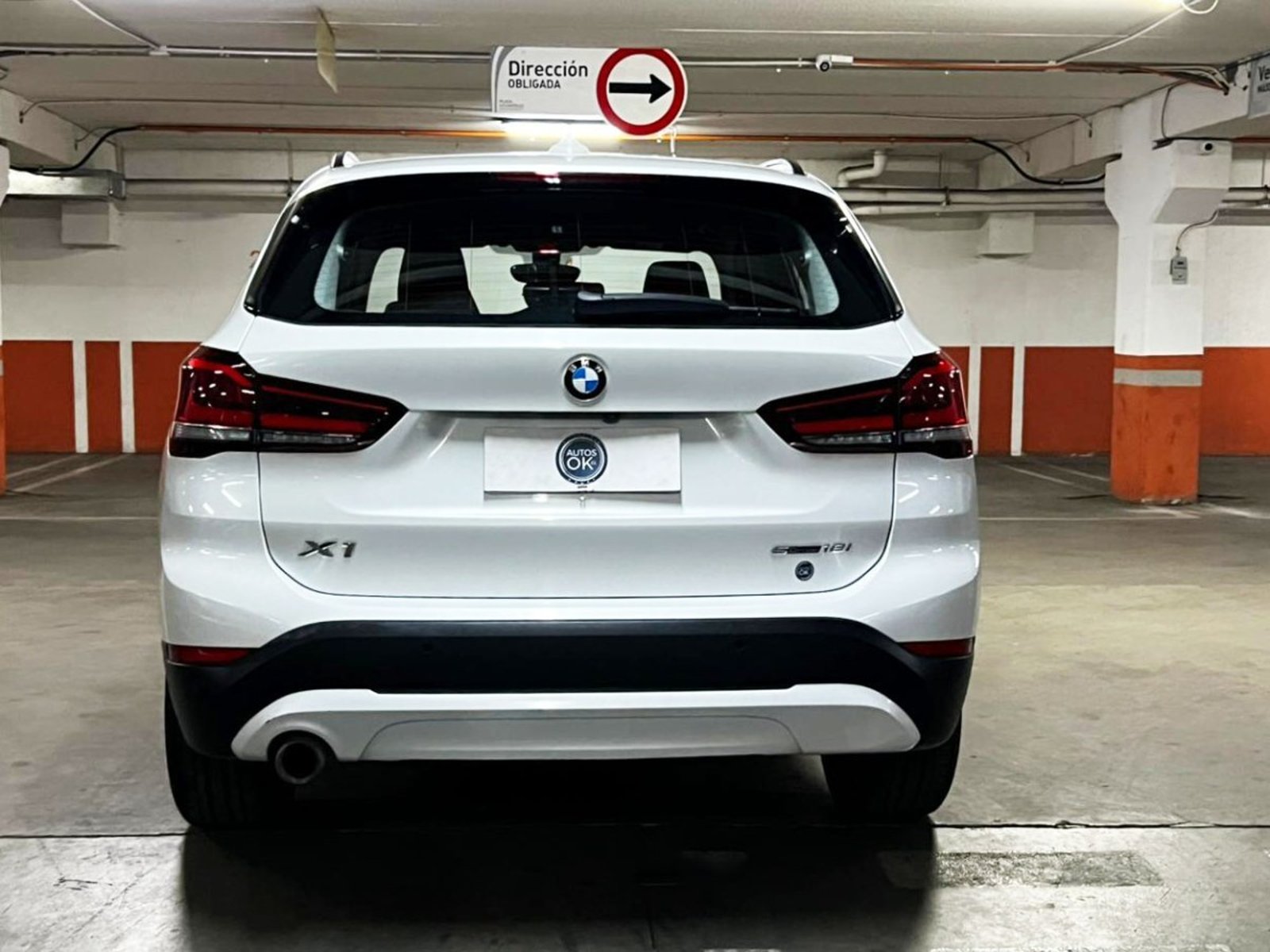 BMW X1 1.5 S-DRIVE 18I COMFORT LCI 4X2 AT 5P 2021 - Foto 5 de 10