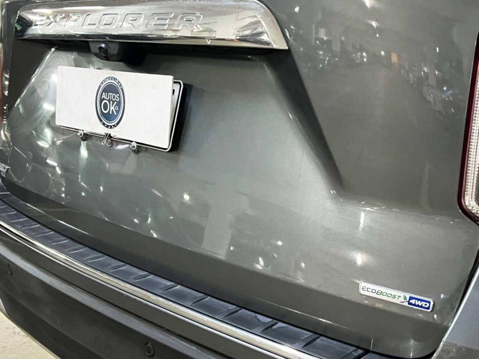 Ford EXPLORER XLT 2.3 ECOBOOST 4X4 2023 - Imagen 8 de 10