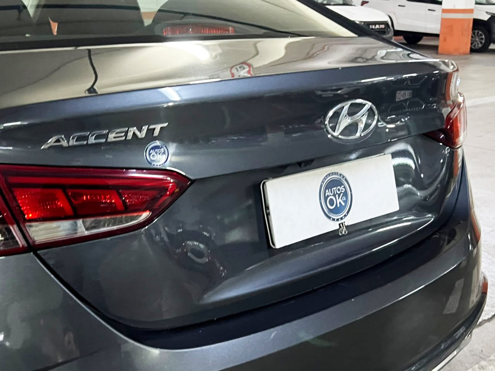 Hyundai Accent 2023 - Imagen 8 de 20