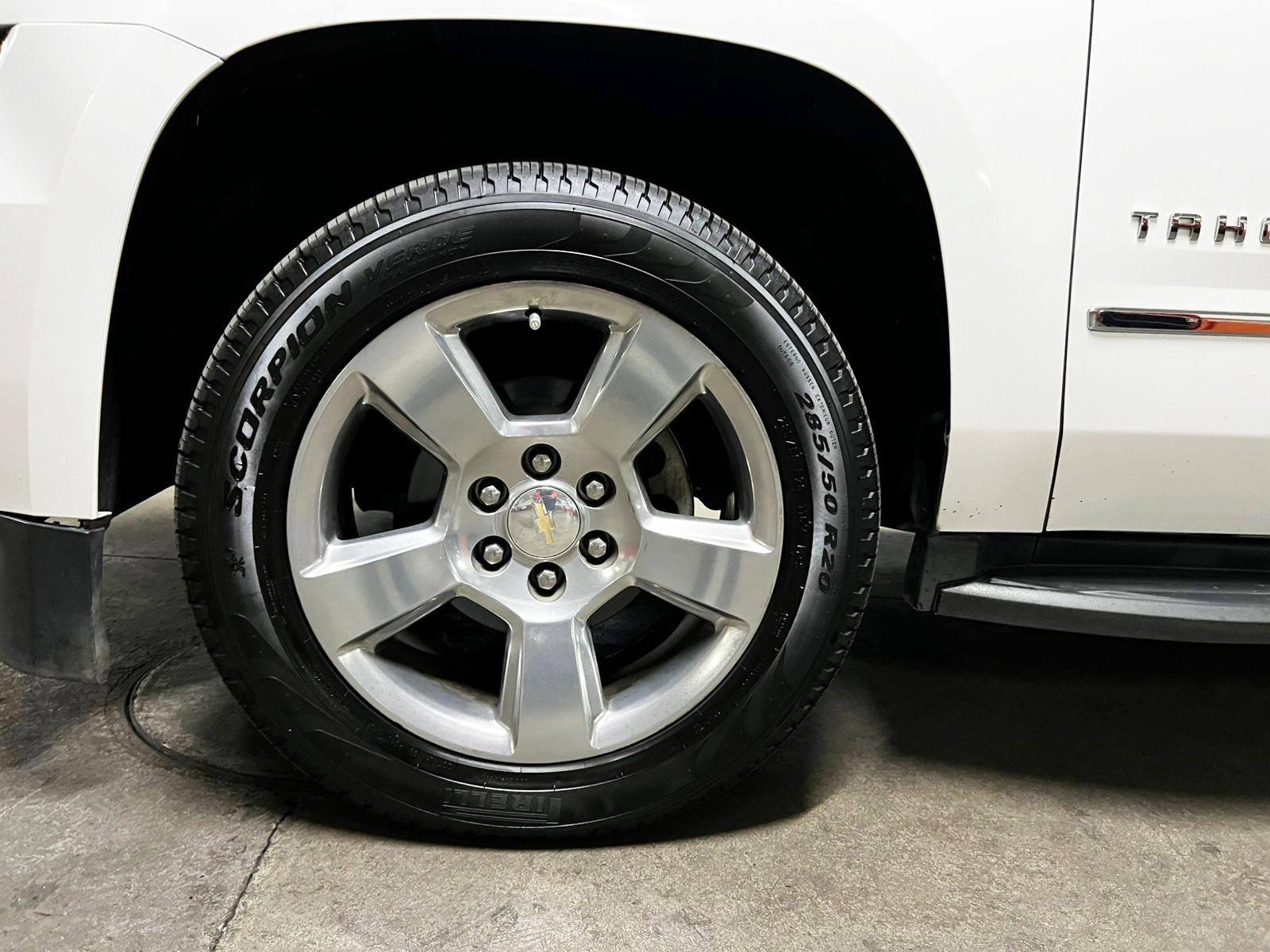 CHEVROLET TAHOE LT IV 4X4 2019 - Imagen 8 de 10