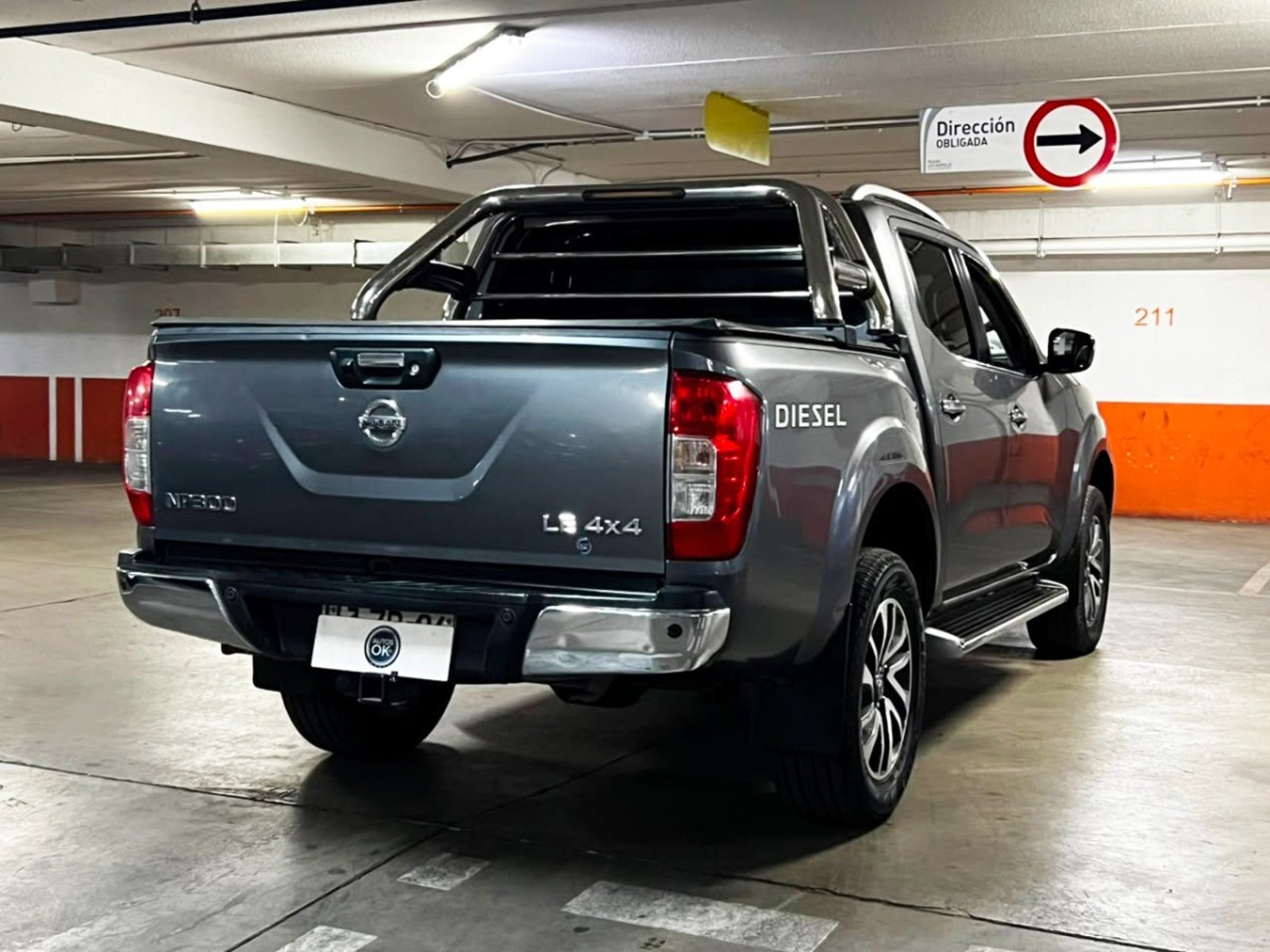 NISSAN NP300 LE 2.3 4x4 MT 2015 - Imagen 6 de 10