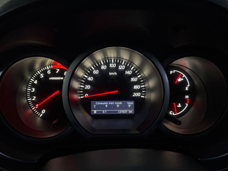 Suzuki Grand Vitara 2011 - Imagen 12 de 18