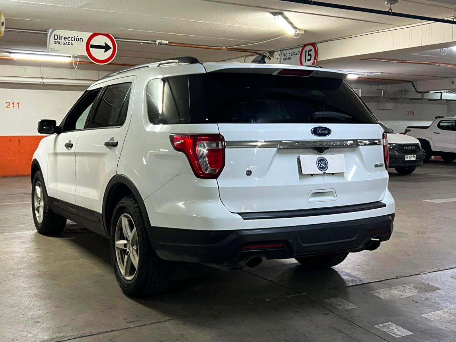 Ford EXPLORER 2.3 ECOBOOST 2019 - Foto 4 de 10